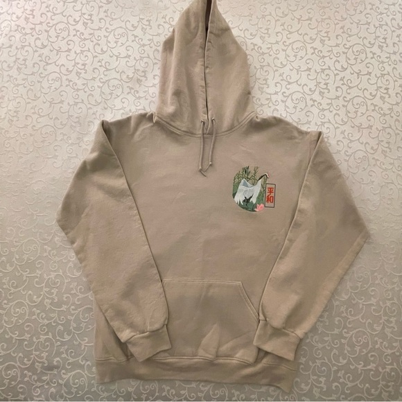 Artist Union Unisex Hoodie With Japanese Cranes NWOT - Picture 11 of 16